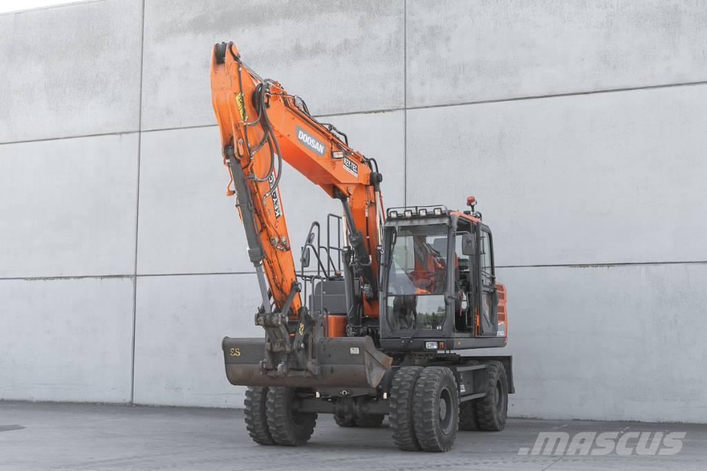 Doosan DX 140 W Bageri točkaši