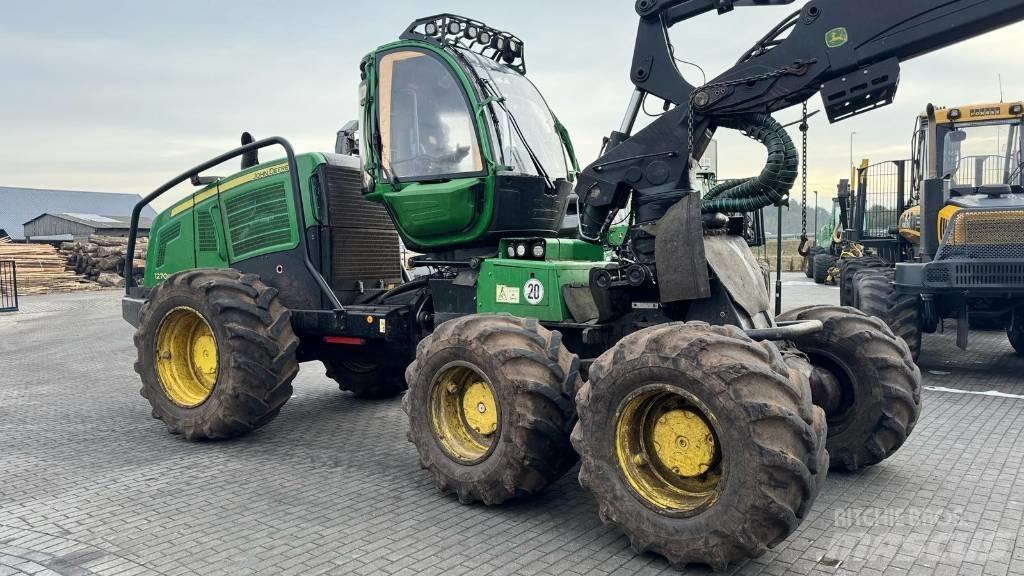 John Deere 1270 E Harversteri