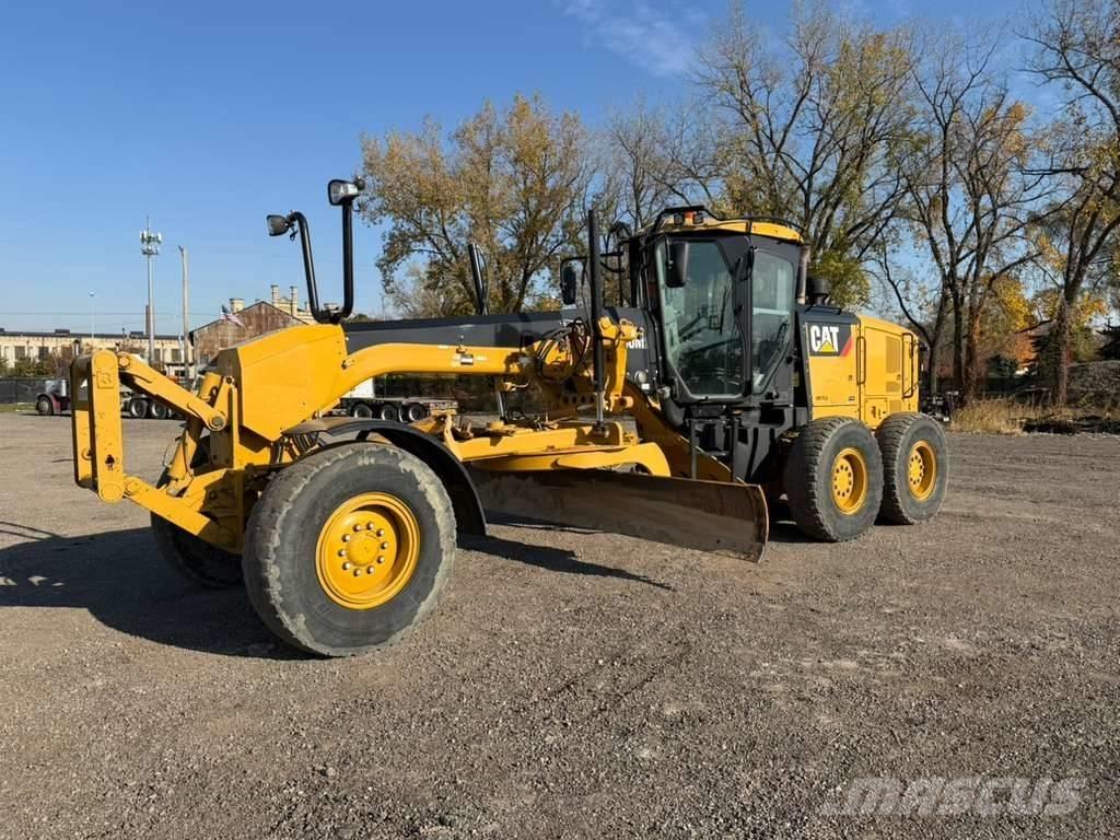 CAT 140 M 2 Grejderi