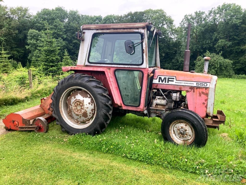 Massey Ferguson 550 Traktori