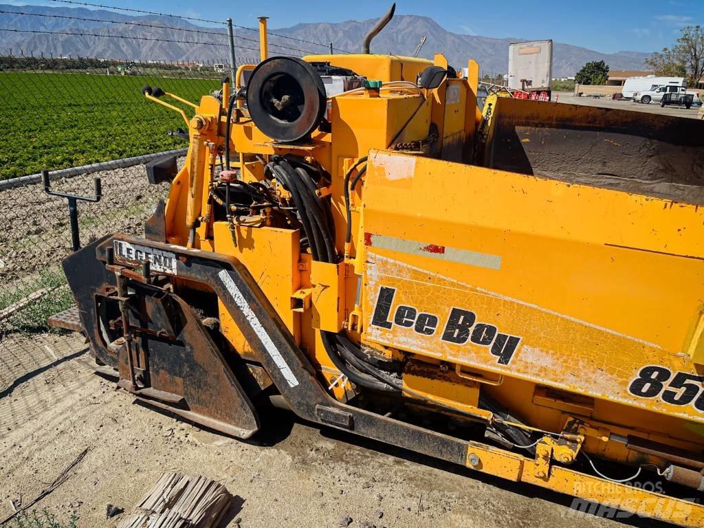 LeeBoy L 8500 Asfaltni finišeri
