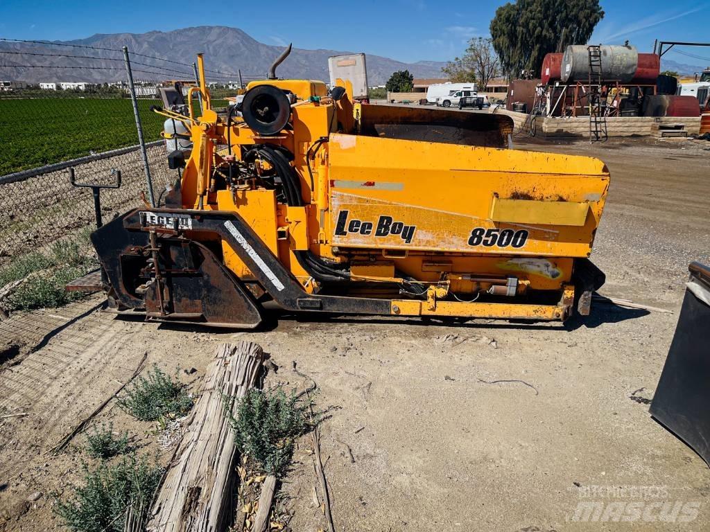 LeeBoy L 8500 Asfaltni finišeri