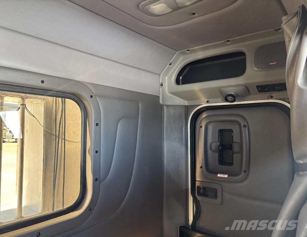 Peterbilt 389 Tegljači