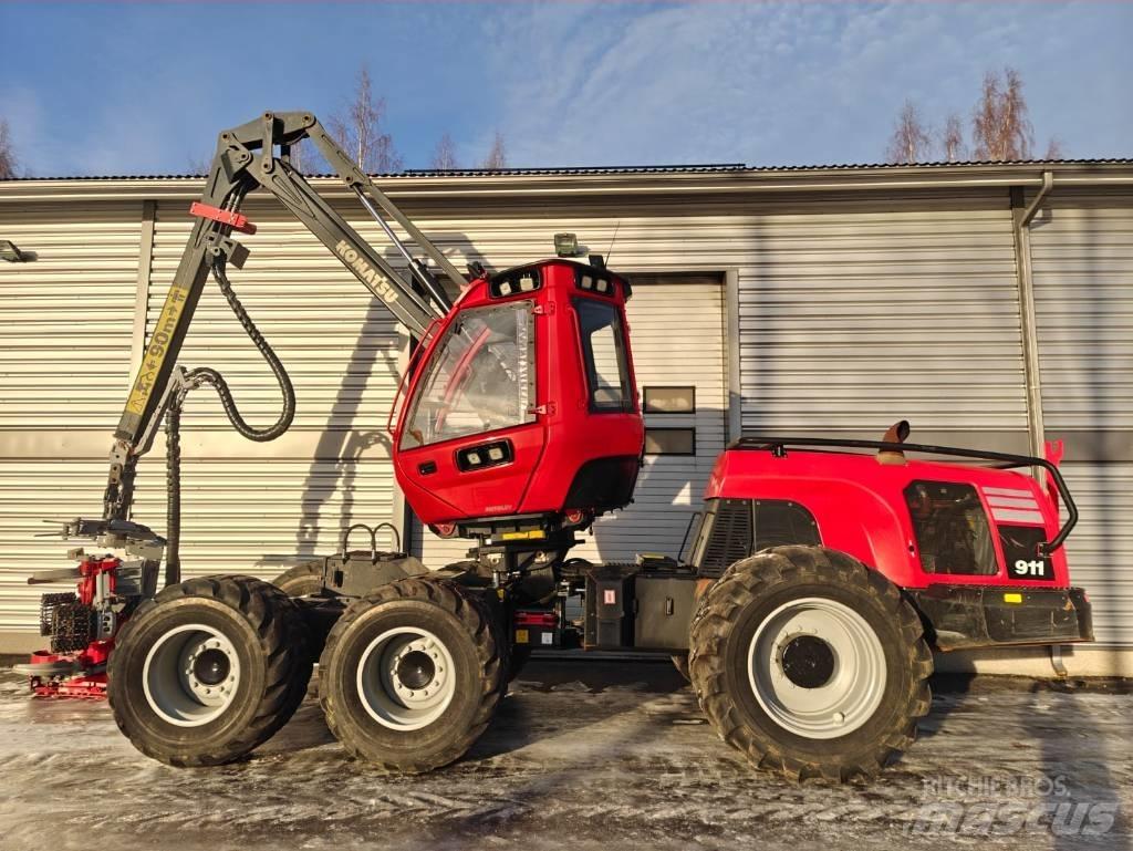 Komatsu 911 Harversteri