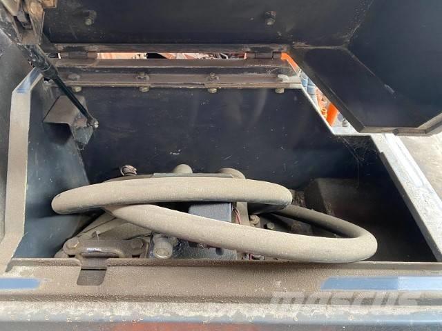 Hitachi ZX 180 W Bageri točkaši