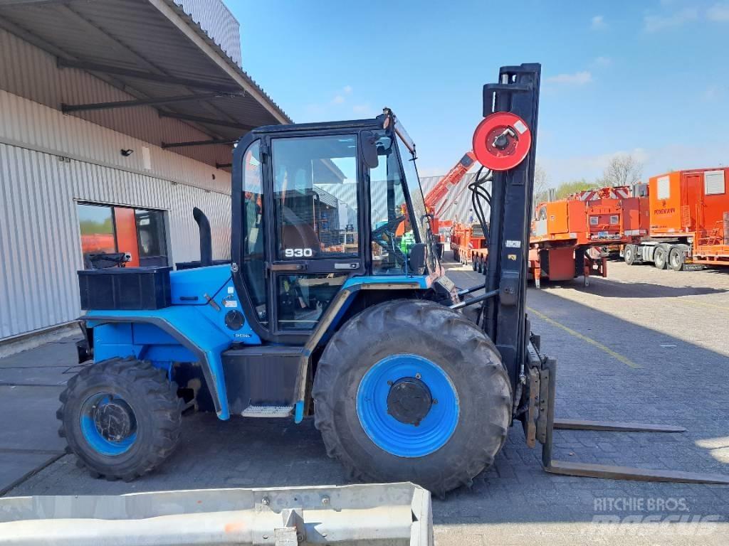 JCB 930-4/55 Vanterenski viljuškar