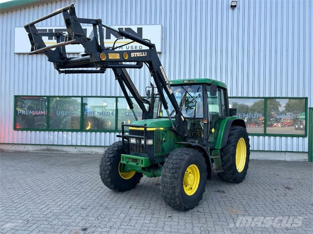 John Deere 6110 Traktori