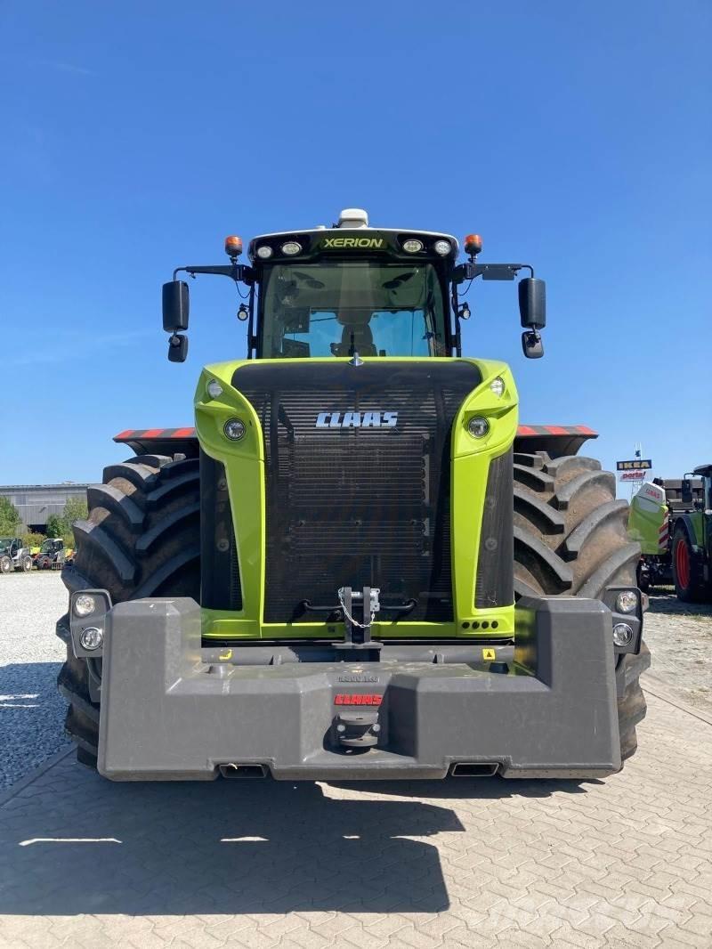 CLAAS XERION 5000 Traktori