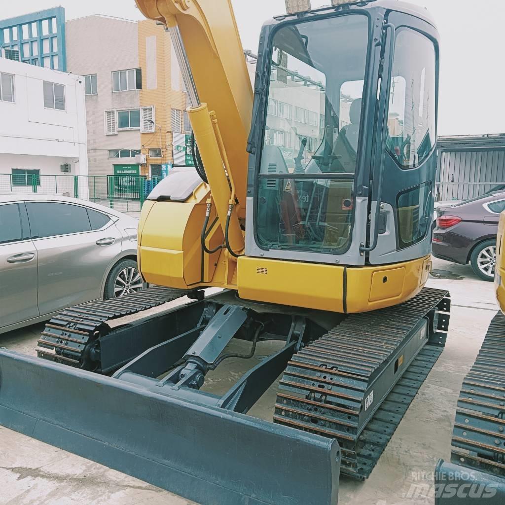 Komatsu PC 78 US Bageri guseničari