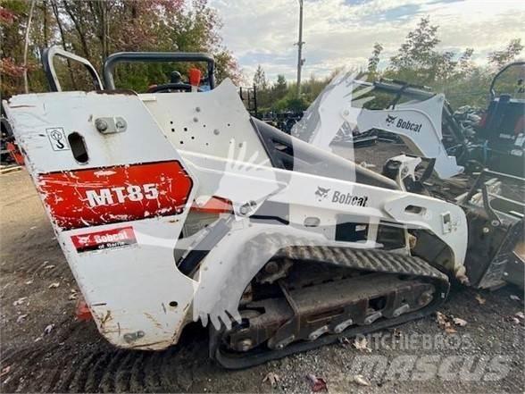 Bobcat MT85 Skid steer mini utovarivači