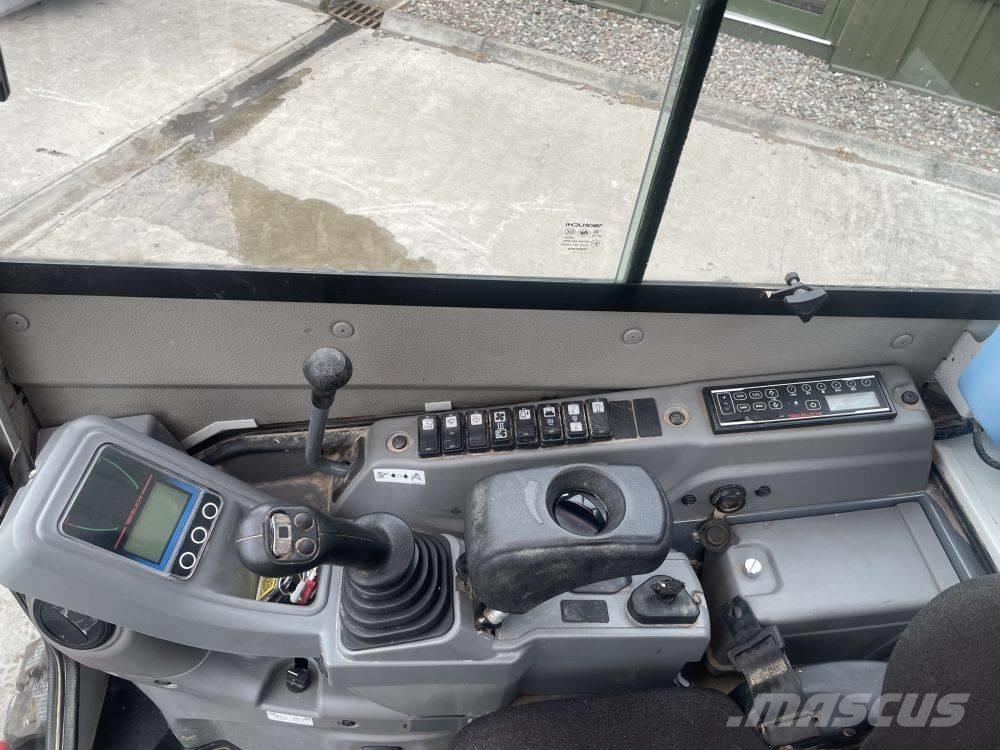 Takeuchi TB 325 R Mini bageri < 7t
