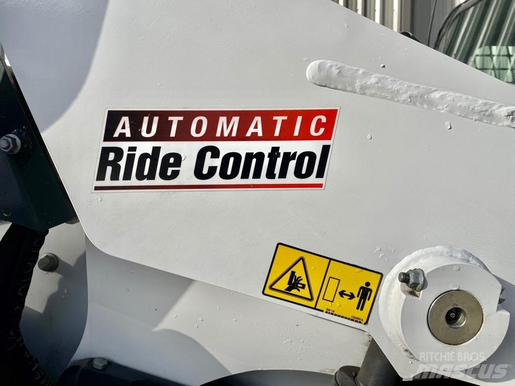 Bobcat S 76 Skid steer mini utovarivači