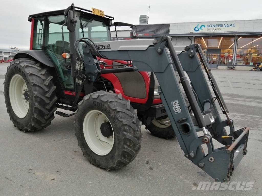 Valtra A 95 Traktori