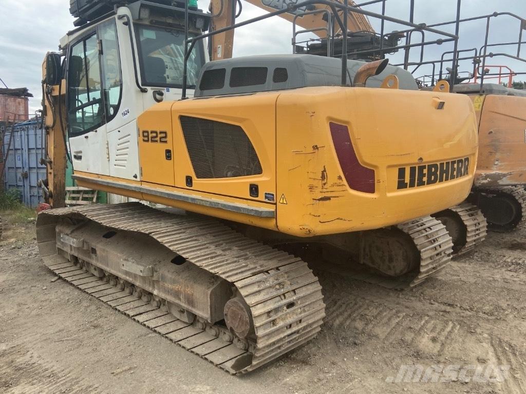Liebherr R 922 Bageri guseničari