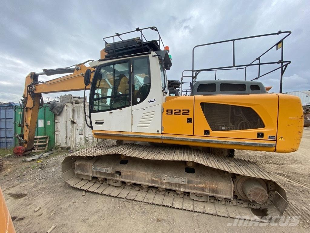 Liebherr R 922 Bageri guseničari