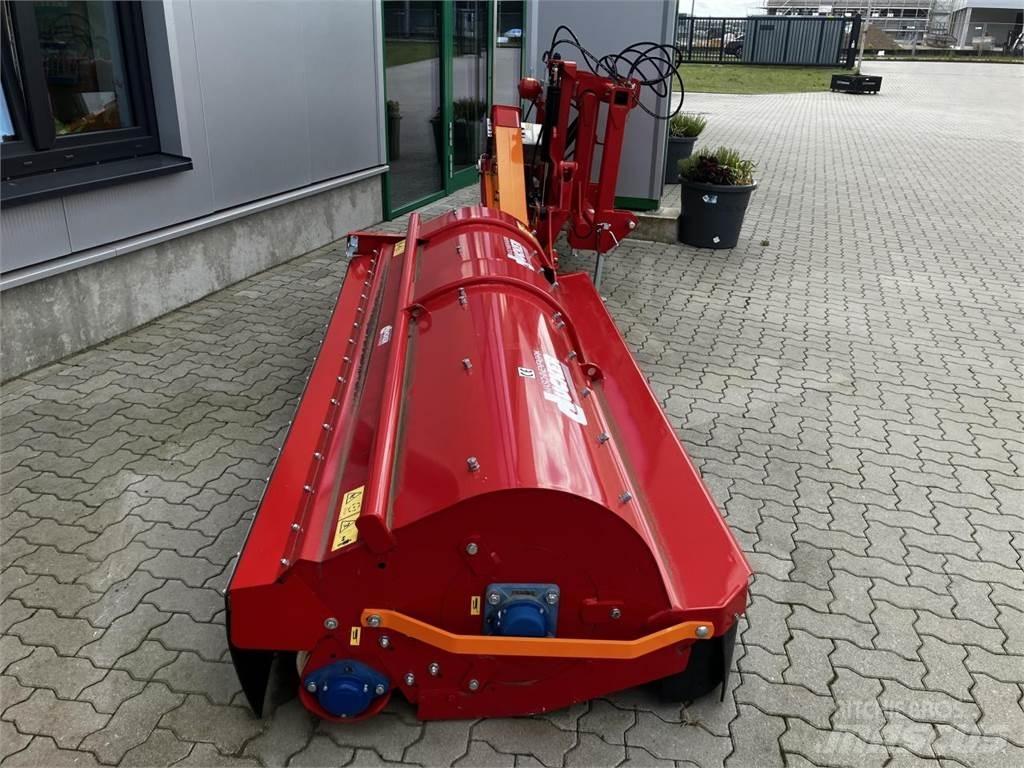 Dücker USM-26 VR4 Kosilice za livade