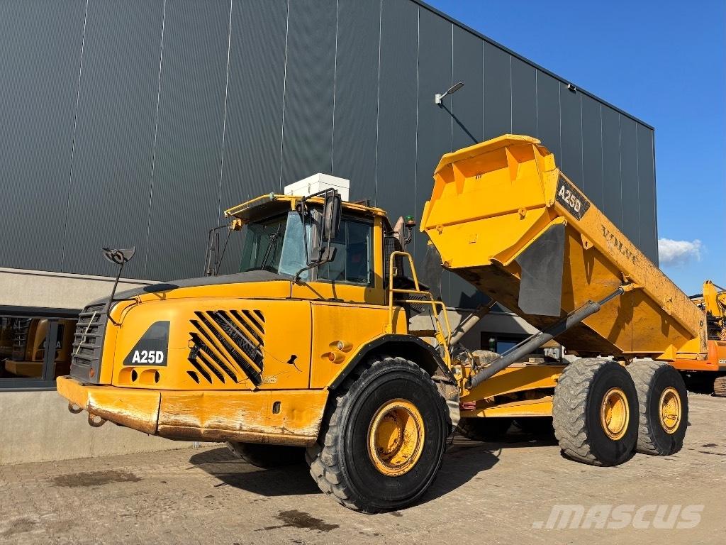Volvo A 25 D Zglobni damperi
