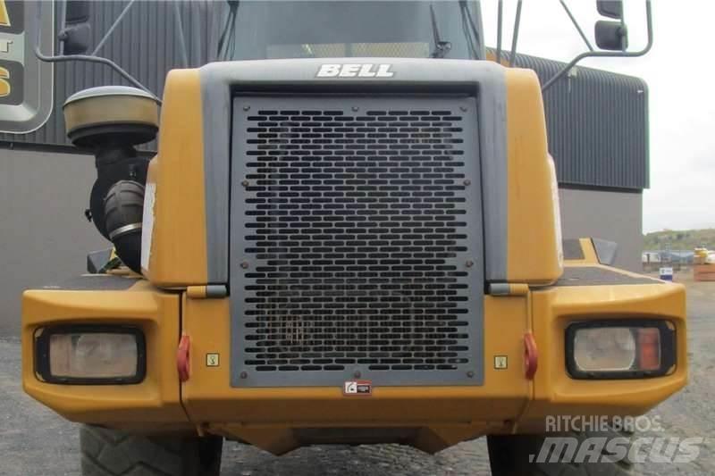 Bell B30D 22000L Ostali kamioni