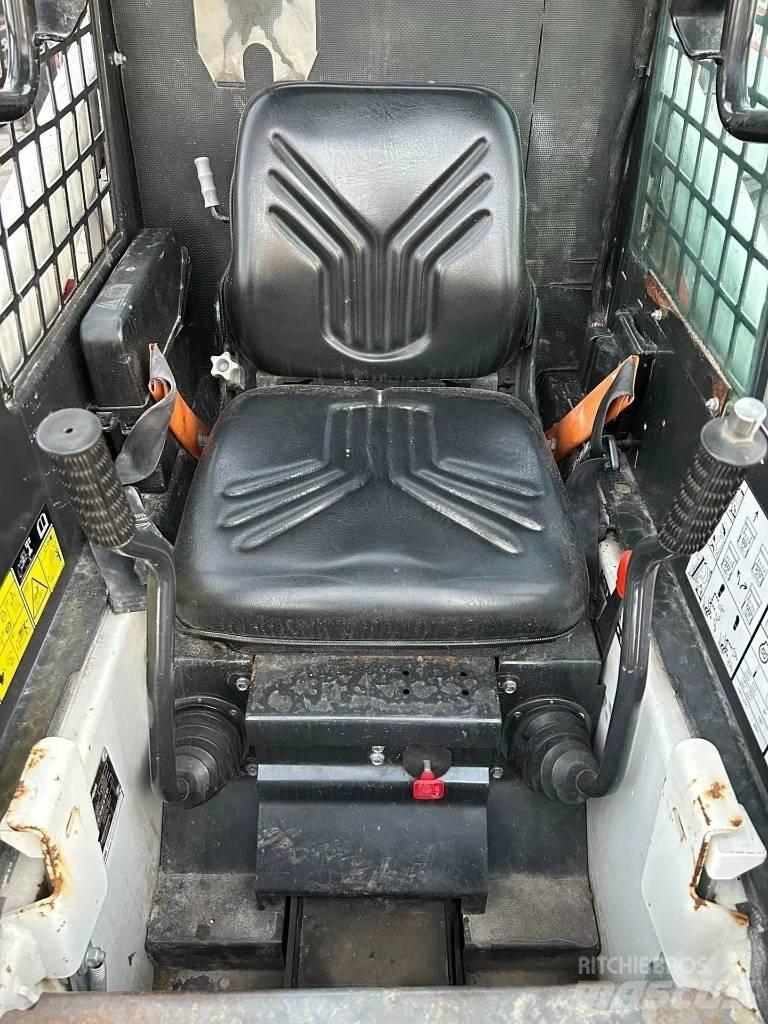 Bobcat S 70 Skid steer mini utovarivači