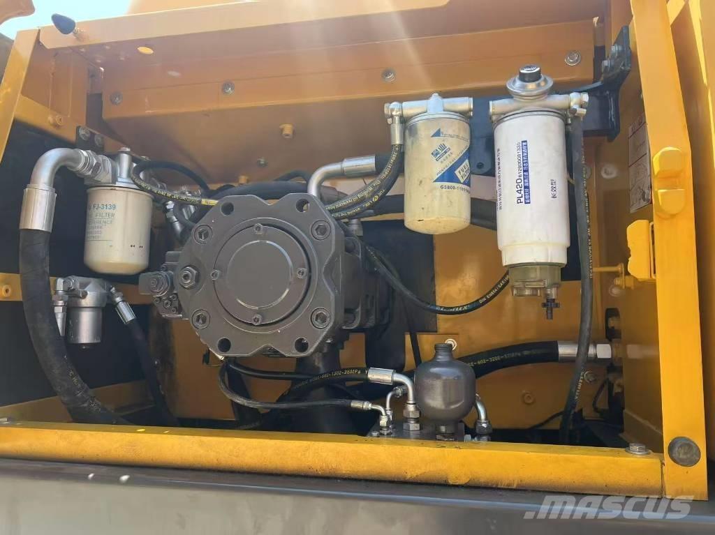 Volvo EC 380 Bageri guseničari