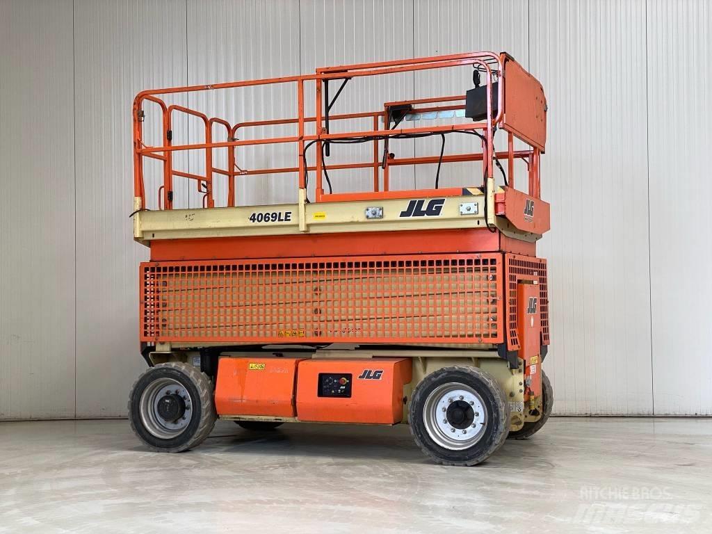 JLG 4069 LE Makazaste platforme