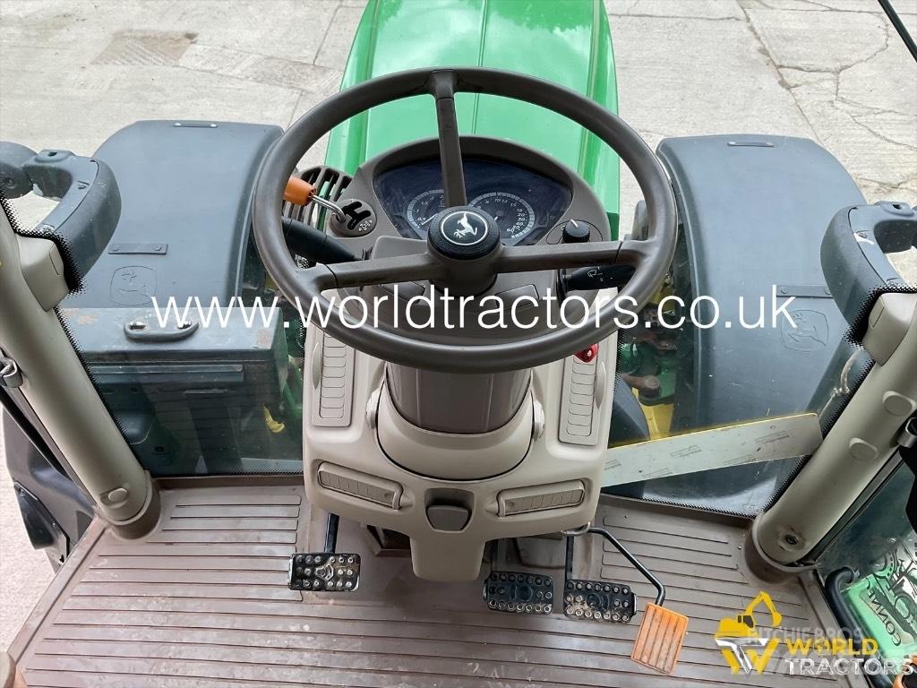 John Deere 6215 R Traktori
