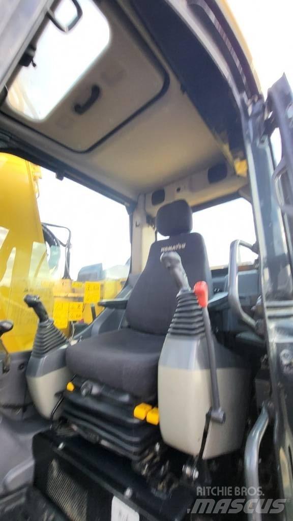 Komatsu PC 138 US-11 Bageri guseničari