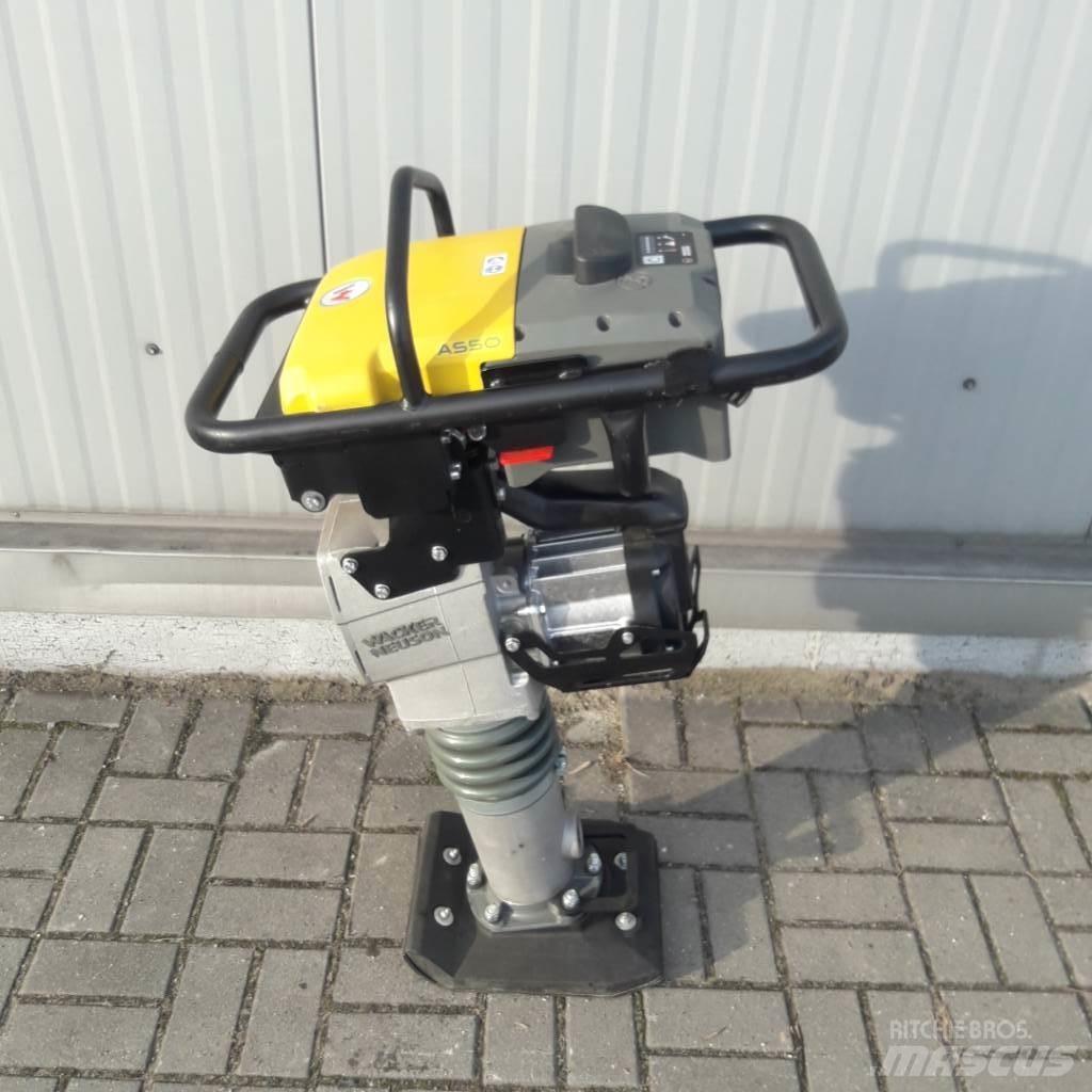 Wacker Neuson AS 50 Vibro nabijači