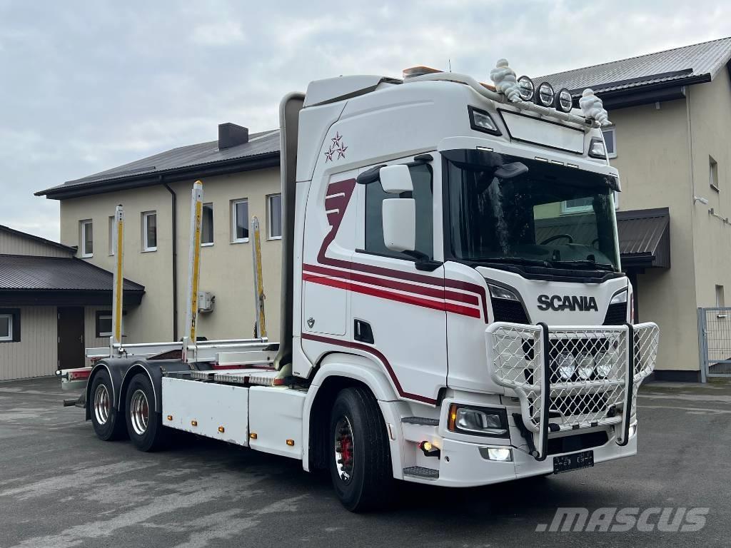 Scania R 730 B6X4NB Kamioni za drva Šticari