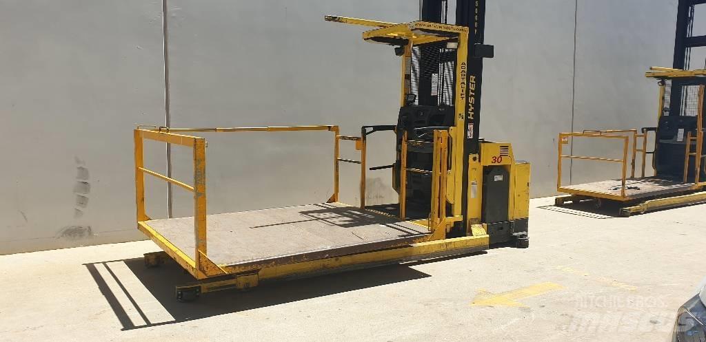 Hyster R30XMF2 Visoko dizajući komisioni viljuškar