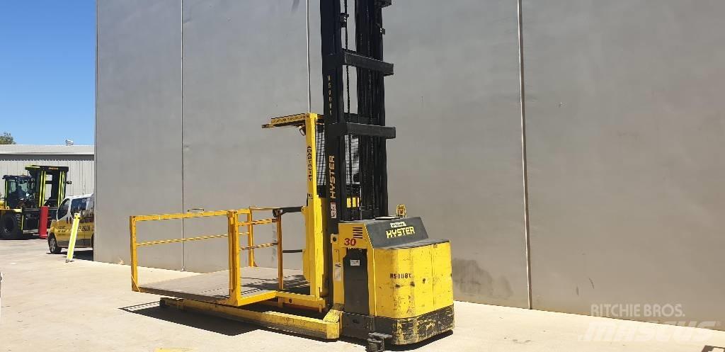 Hyster R30XMF2 Visoko dizajući komisioni viljuškar