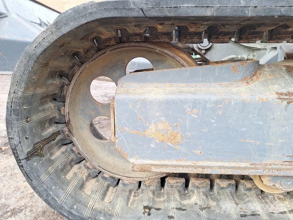 Takeuchi TB290-2 Midi bageri 7t – 12t