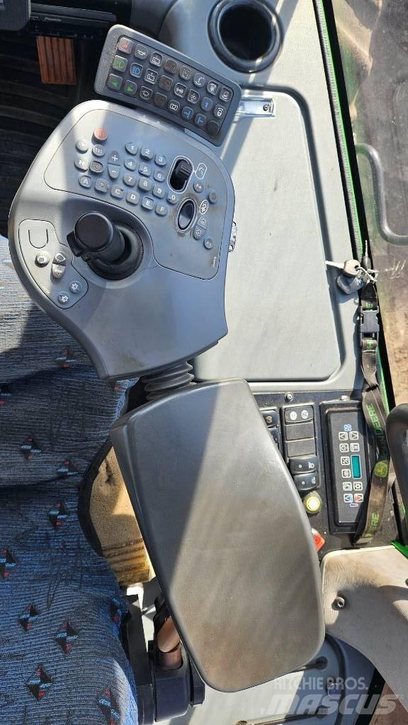 John Deere 1270 E Harversteri