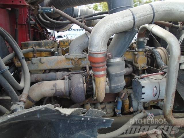 International 9300 Šleperi za vozila