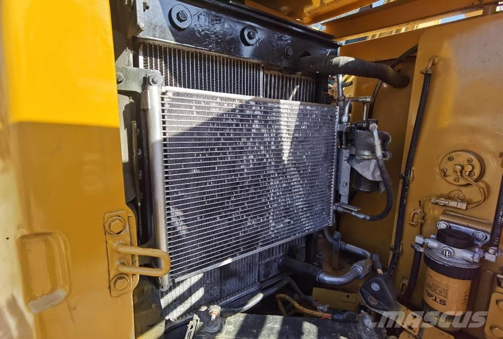 CAT 308 E 2 Bageri guseničari
