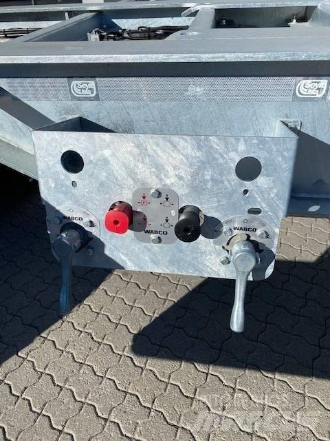  sayet usta con sl30 Kontejnerske prikolice