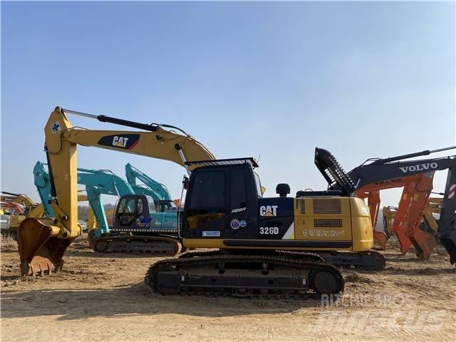 CAT 326D Bageri guseničari