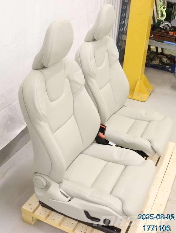 Volvo XC 60 Kabine i unutrašnjost