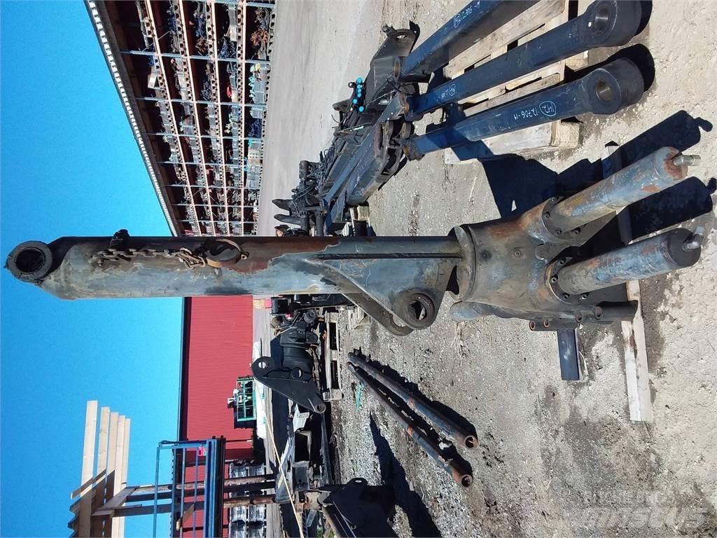 Valmet Crf7 Kranovi za debla