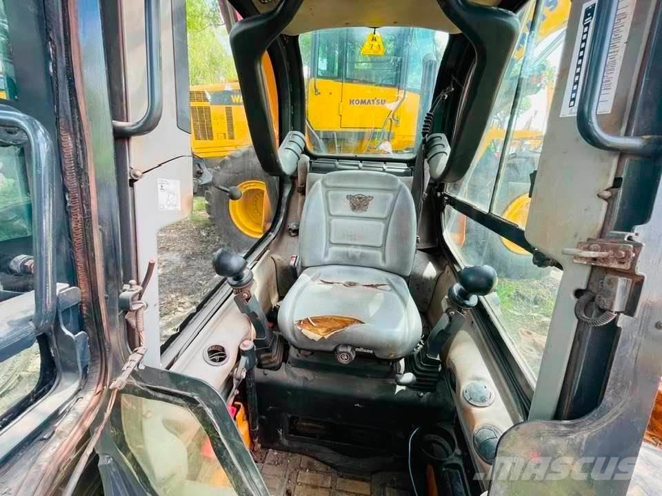 CASE SR 250 Skid steer mini utovarivači