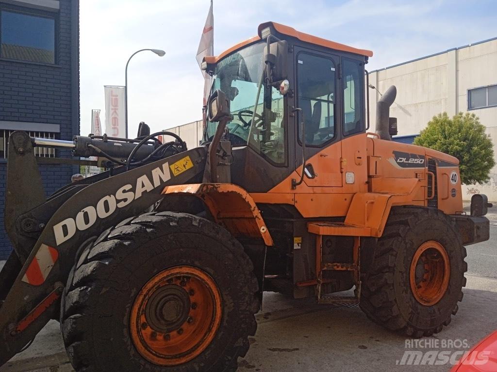 Doosan Dl250-5 Utovarivači na točkove