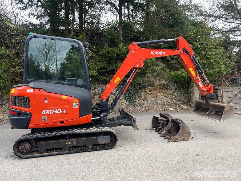 Kubota KX 030-4 Mini bageri < 7t