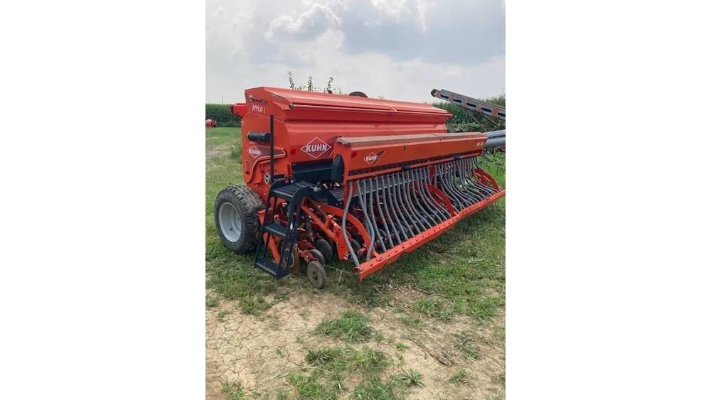 Kuhn 4000 Sejačice