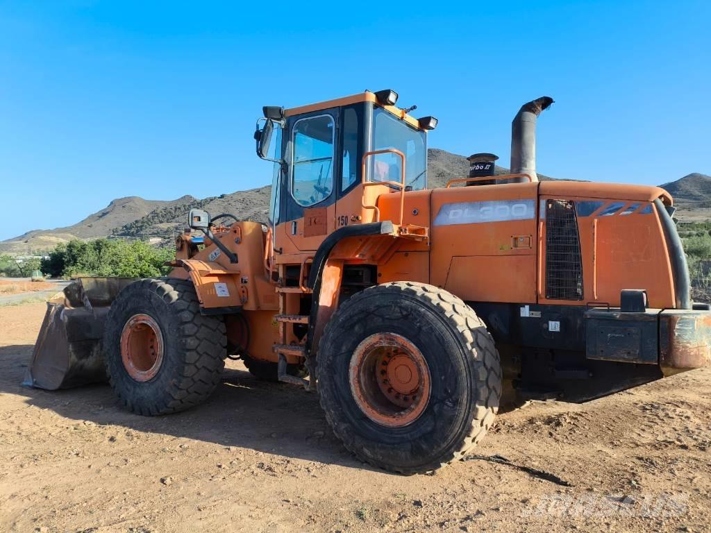 Doosan DL 300 Utovarivači na točkove
