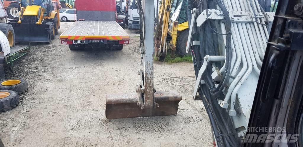 Takeuchi TB180 Ostala oprema za utovarivače i kopače