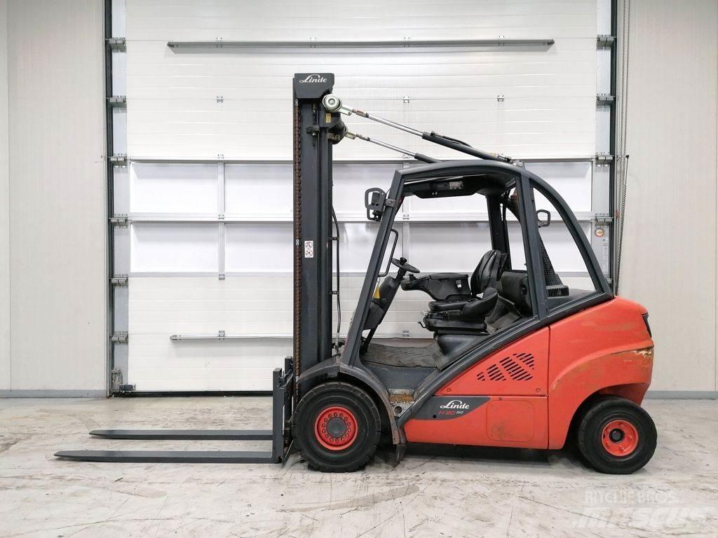 Linde H30D-02 Dizelski viljuškari