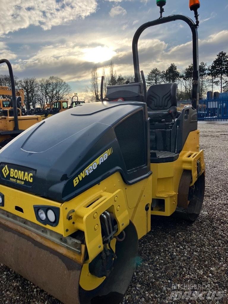 Bomag BW 120 AD-5 Valjci sa duplim bubnjem