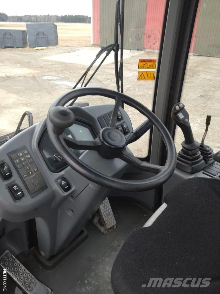 Volvo L 30 G Utovarivači na točkove