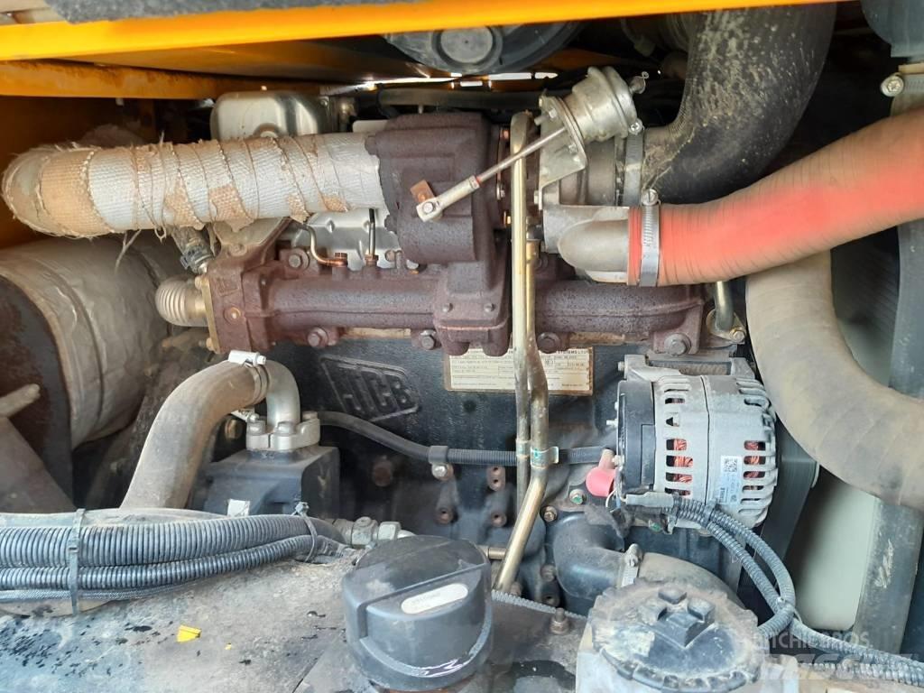 JCB 6 TST Damperi za gradilište