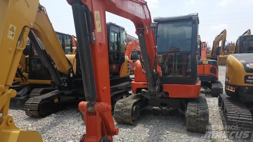 Kubota KX155 Bageri guseničari